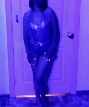 Анкета проститутки Диночка - город Рахата, 24 года, №5683